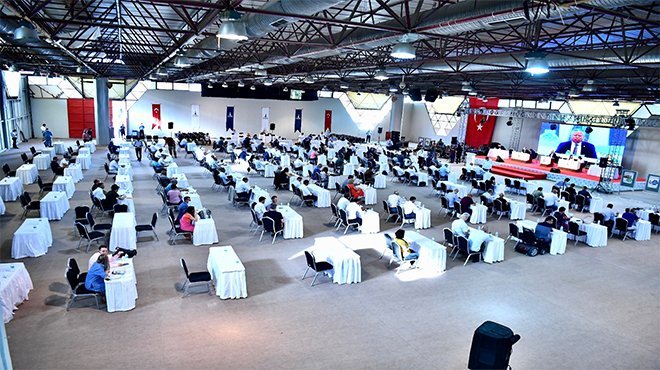 Karşıyaka'daki eğik binalar yeniden inşa edilecek
