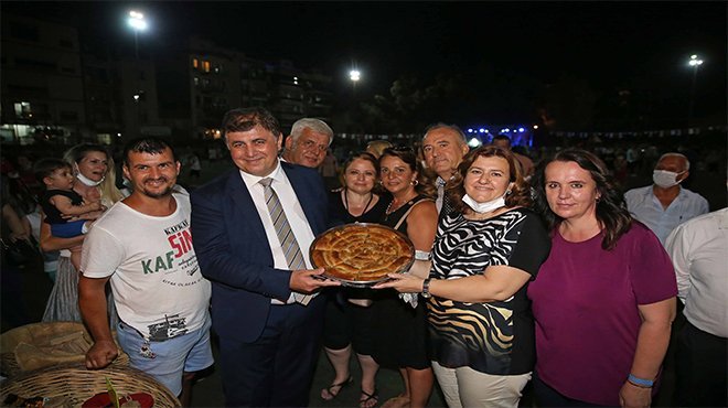 Karşıyaka’nın mahallelerinde şenlik var