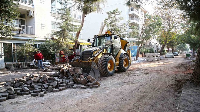 Karşıyaka’nın simge sokağı yenileniyor