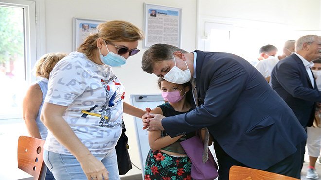 Karşıyaka yeni bir kütüphaneye daha kavuştu