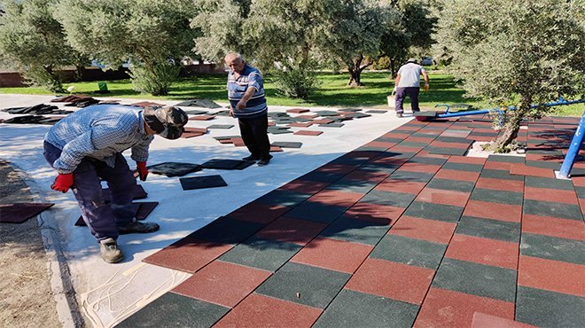 KEMALPAŞA BELEDİYESİ PARKLARI YENİLİYOR