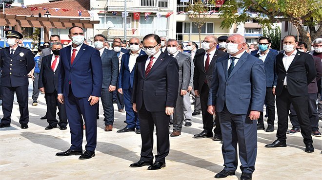 Kemalpaşa’da Cumhuriyet Bayramı’nın 97. Yıl Dönümü Törenle Kutlandı
