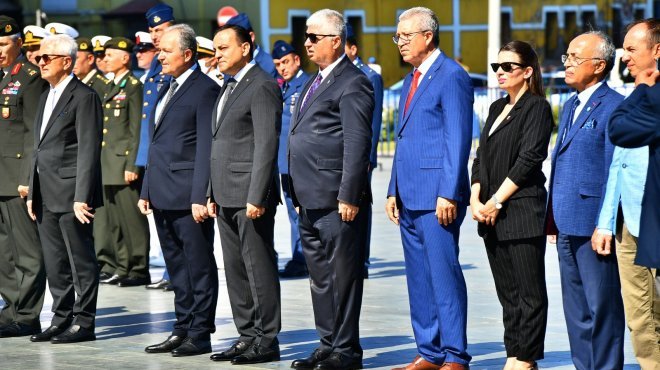 Kıbrıs Barış Harekâtı’nın 48’inci yıldönümü kutlandı