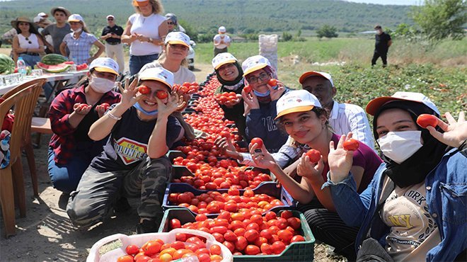 KINIK GÖNÜLLÜ SON HASAT YAYIM PROJESİ ETKİNLİĞİNE EV SAHİPLİĞİ YAPTI