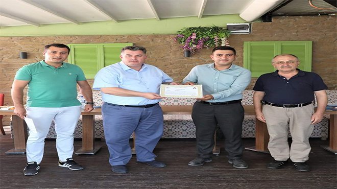  Kınık'ta İlçe Tarım ve Orman Müdürlüğü çalışanlarına başarı belgesi Verildi