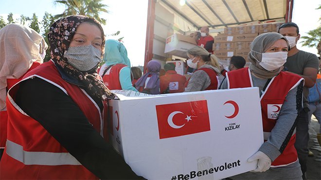 KINIK: VATANDAŞLARIMIZ EVLERİNE GİRENE KADAR BURADAYIZ