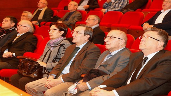 Konak Belediye Başkanı Abdül Batur, çalıştayda konuştu