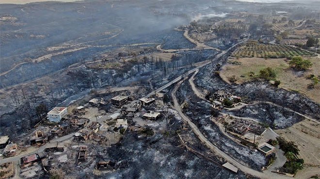 Manavgat'taki yangında hayatını kaybedenlerin sayısı 3'e yükseldi
