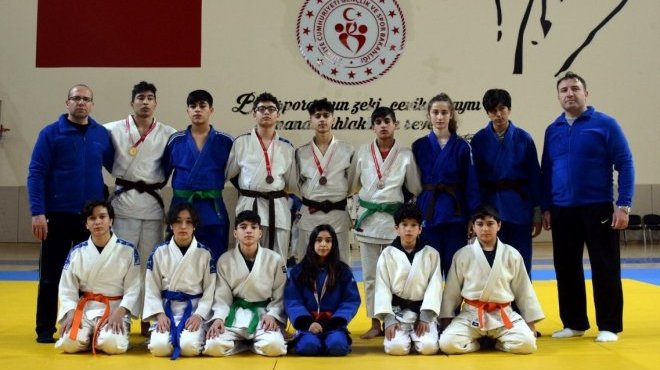 Manisa BBSK’nın judocuları göz doldurdu