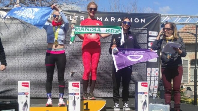 Manisalı maratoncu Özlem Işık zirvede 