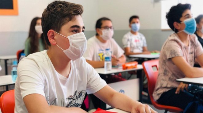 MEB'den yüz yüze eğitime 1 gün erteleme