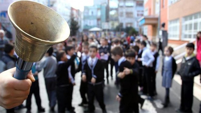 MEB: Okul binalarına kimse alınamayacak