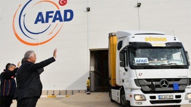Menemen'den Elazığ'a destek tırı yola çıkıyor  