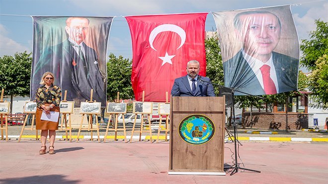 Menemen, Kaymakamını unutmadı