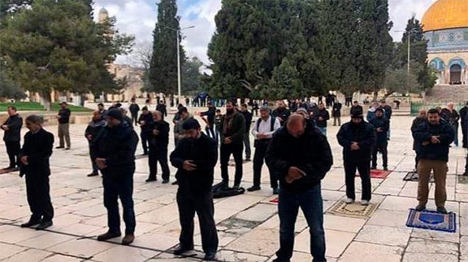 Mescid-i Aksa'da korona virüs nedeniyle dua edildi