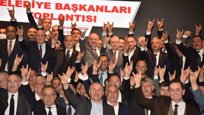 MHP'li başkanlar Antalya'da buluştu