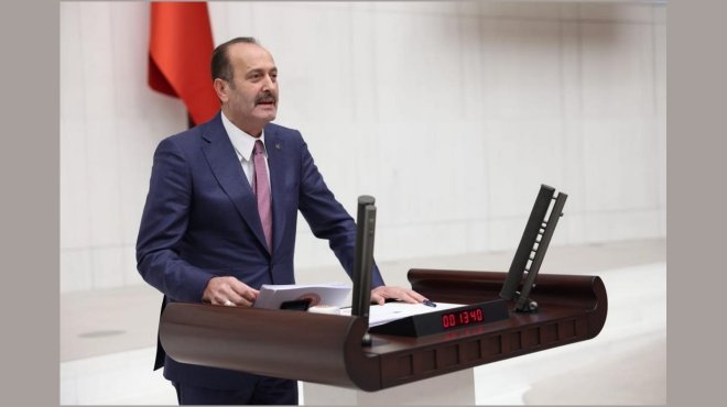 MHP’Lİ OSMANAĞAOĞLU: EKMEĞİN HELÂLİNİ, BAYRAĞIN HİLÂLİ KADAR KUTSAL GÖRÜYORUZ