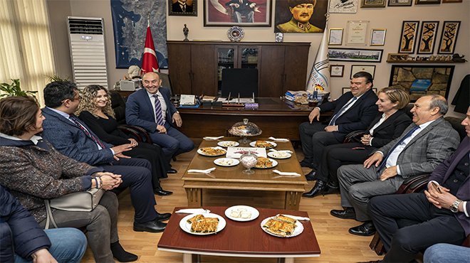 Muhtar toplantıları sürüyor