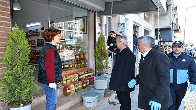 Narlıdere’de virüse karşı açıkta satış yasak!