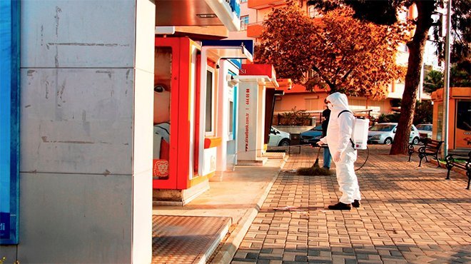 Ödemiş Belediyesi, sokağa çıkma kısıtlamasında sahada