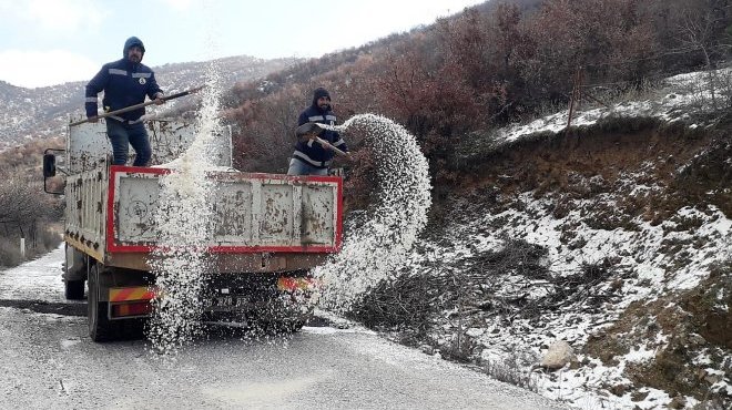 Ödemiş’te kış mücadelesi aralıksız devam ediyor