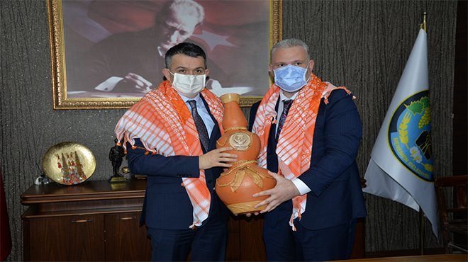 PAKDEMİRLİ'DEN MENEMEN’E TAM DESTEK