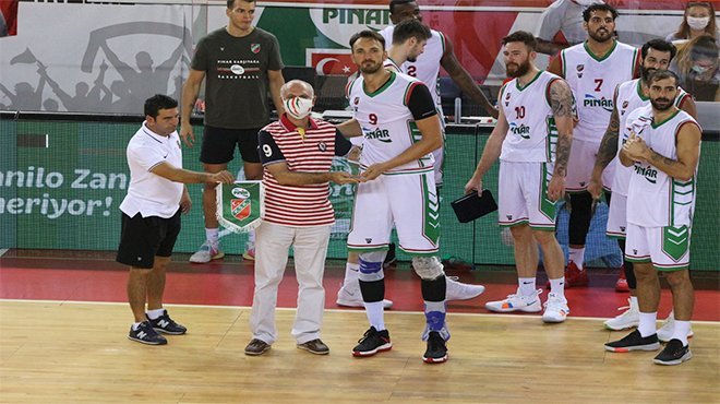 Pınar Karşıyaka, Pınar Cup 2020 turnuvasında şampiyon oldu