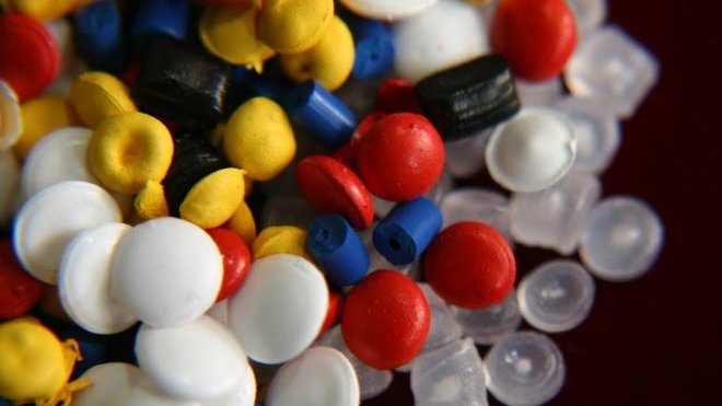 Plastik Sektörü, Elindekini Avucundakini Makine Alımına Harcıyor