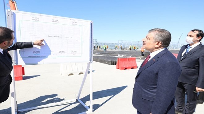 Sağlık Bakanı Koca, hastane inşaat alanını inceledi