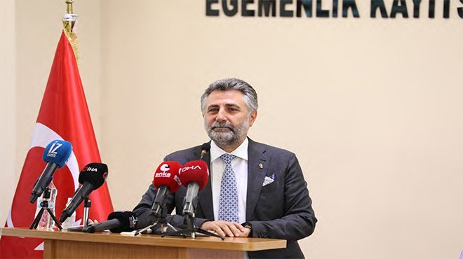 SANDAL'DAN CUMHURBAŞKANINA DEPREMZEDELER ADINA KREDİ ÇAĞRISI