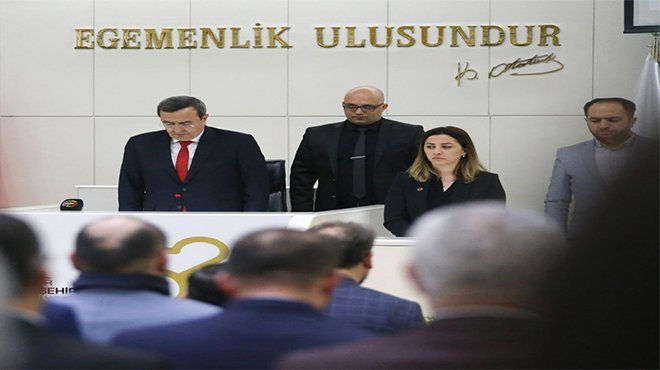 Şehit haberi Konak Meclisini yasa boğdu