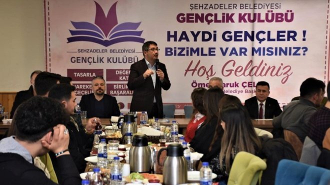 Şehzadeler Belediyesi üniversite gençliğiyle güçbirliği yaptı 