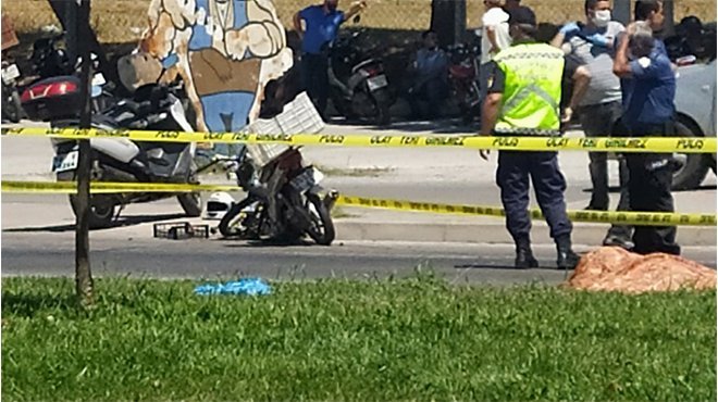 Selçuk’ta feci kaza: 1 ölü, 2 polis memuru yaralı