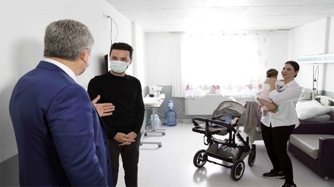 Sinan Özen'in minik kızı Ege'de sağlığına kavuştu