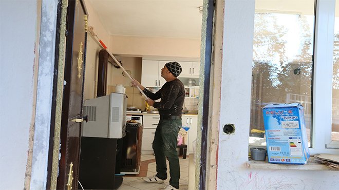 SOSYAL KONUTLARDA TADİLAT DEVAM EDİYOR