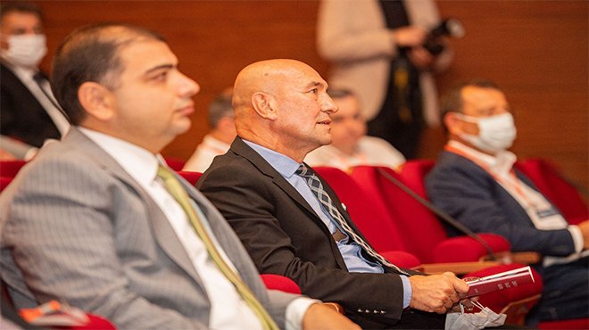 Soyer: İzmir Vakfı Türkiye'ye örnek olacak bir imece modeli
