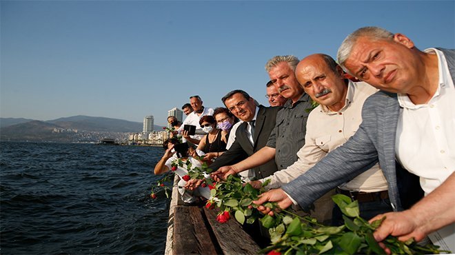 Srebrenitsa Katliamı Konak’ta anıldı