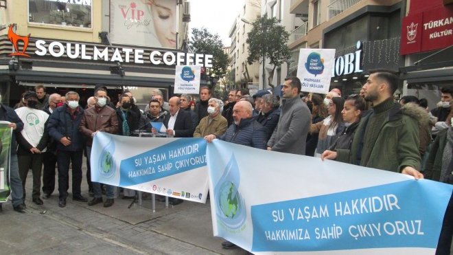 Su gününde suyun ticarileşmesine karşı çıktılar