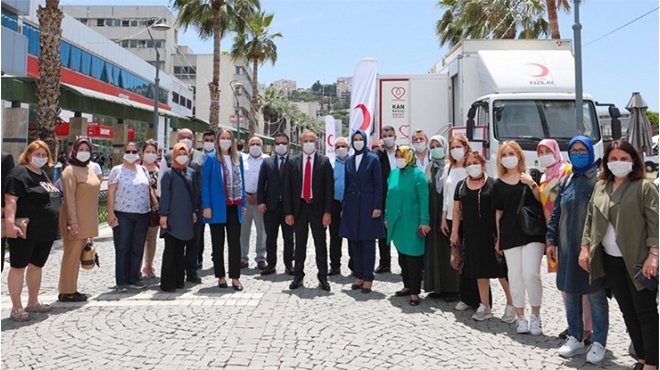 Sürekli’den 30 ilçeye kan kardeşliği çağrısı
