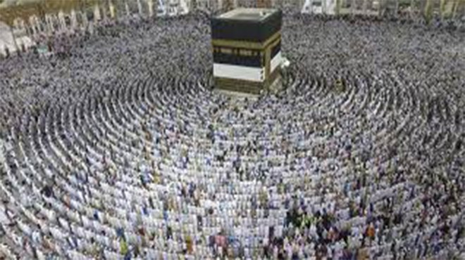 Suudi Arabistan: Teravih namazı askıya alınabilir
