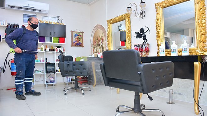 Torbalı’da kuaför ve berber salonlarına dezenfekte
