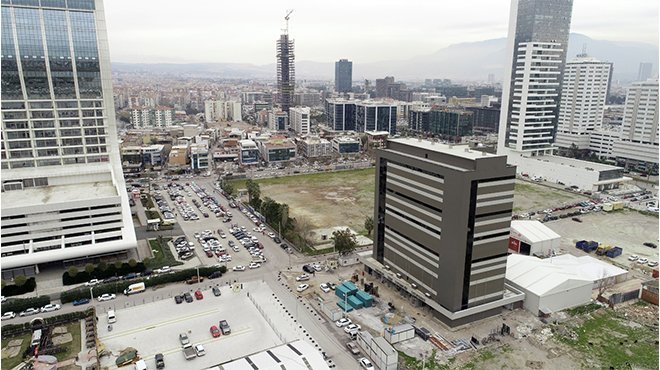 Türkiye'nin en büyük tam otomatik otoparkı açılıyor