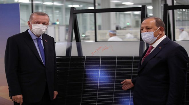  Türkiye'nin yerli güneş paneli fabrikası açıldı