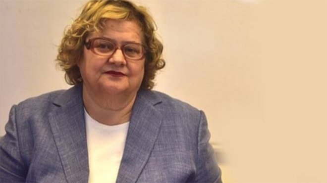 Urla Belediye Başkan Yardımcısı Zerrin Gençtürk korona virüsü kurbanı
