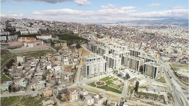 Uzundere Karabağlar’ın örnek mahallesine dönüşüyor