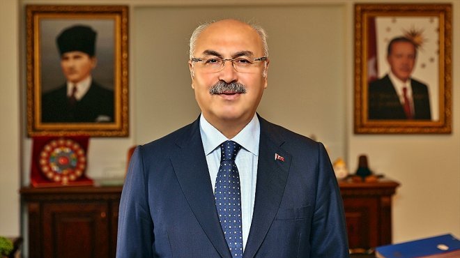 VALİ KÖŞGER: 'BAŞVURAN ÖĞRENCİLERİN TAMAMI YURTLARDA'
