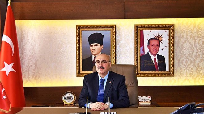 VALİ KÖŞGER, İZMİR’İN KURTULUŞUNUN 100. YILDÖNÜMÜ MESAJI YAYINLADI
