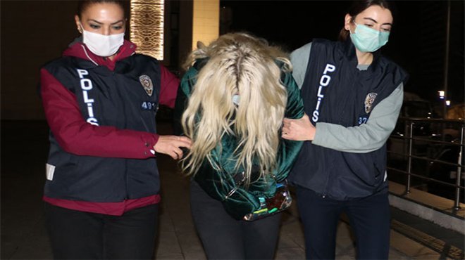 Videoda uyuşturucu içiren firari kadın, İzmir'de gözaltına alındı