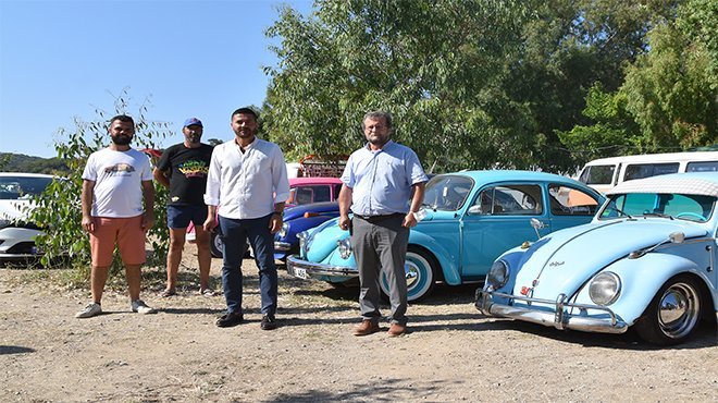 VOSVOS SEVDALILARI, FOÇA'DA BULUŞTU