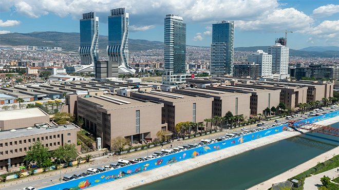 Yaşama dönen Manda Çayı sanatla renklendi